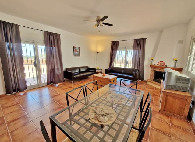 3 sovrum Finca/Hus på landet till salu i Canillas de Aceituno med pool garage - 299 000 € (Ref: 7602431)