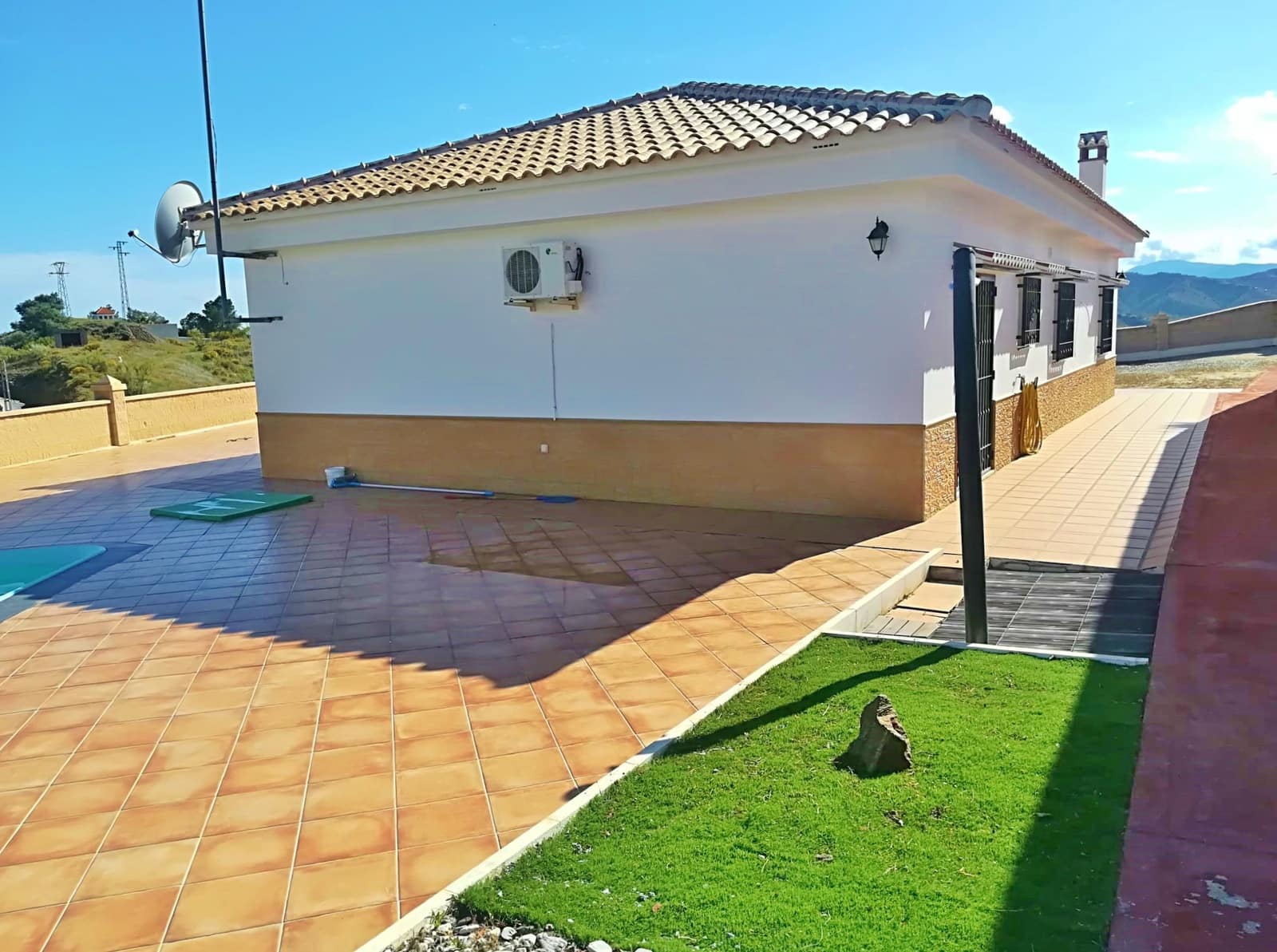 3 soverom Finca/Herregård til salgs i Canillas de Aceituno med svømmebasseng garasje - € 299 000 (Ref: 7602431)