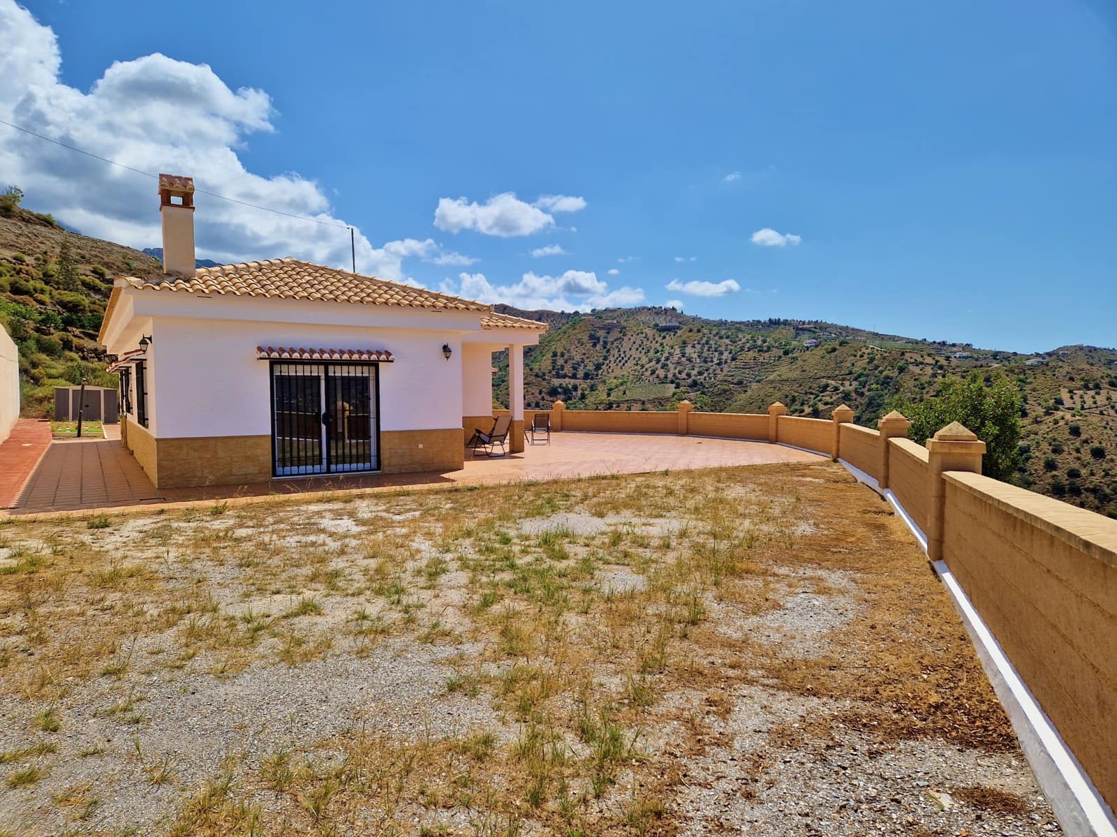 3 soverom Finca/Herregård til salgs i Canillas de Aceituno med svømmebasseng garasje - € 299 000 (Ref: 7602431)