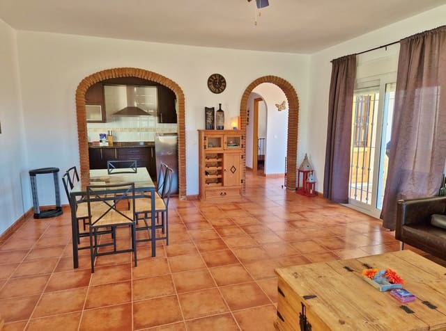 Finca/Casa Rural de 3 habitaciones en Canillas de Aceituno en venta con piscina garaje - 299.000 € (Ref: 7602431)