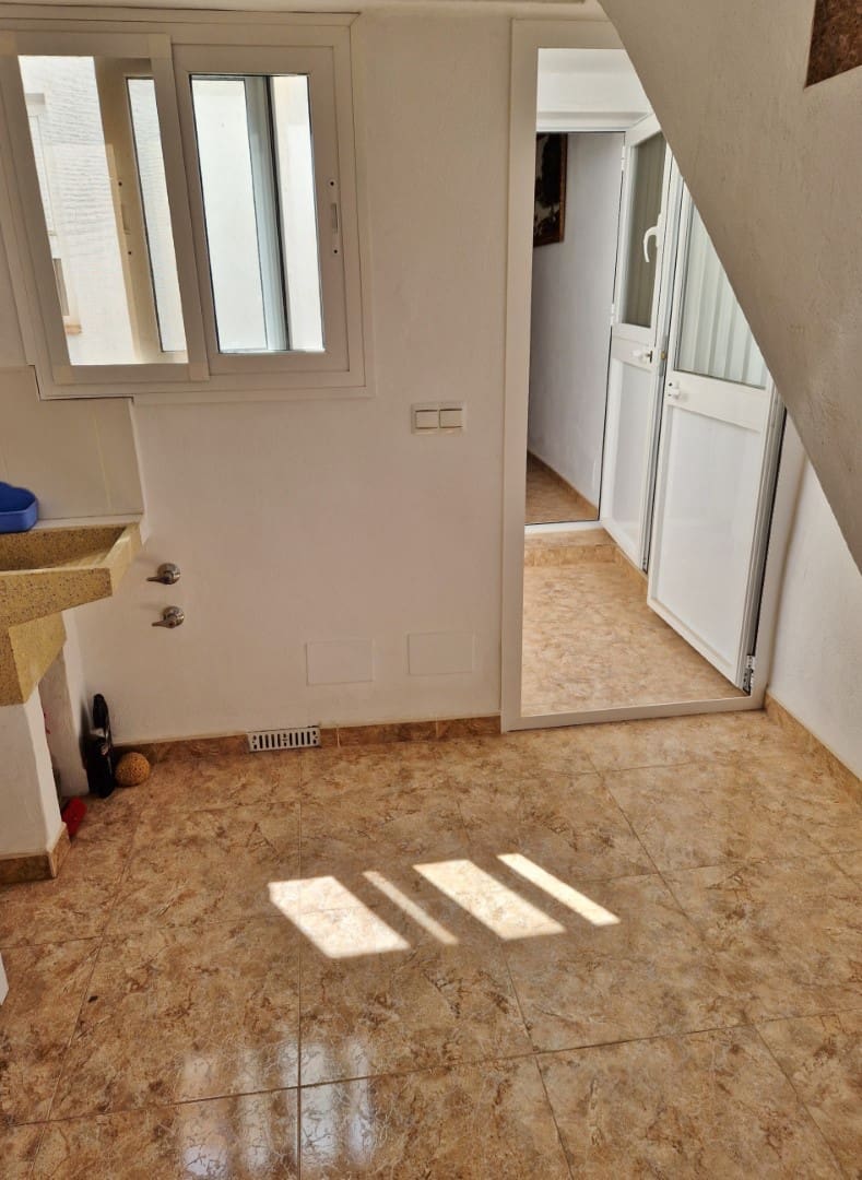 5 slaapkamer Huis te koop in Vinuela - € 179.000 (Ref: 7657256)