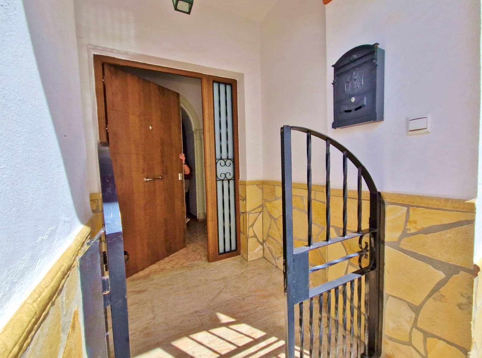 5 slaapkamer Huis te koop in Vinuela - € 179.000 (Ref: 7657256)