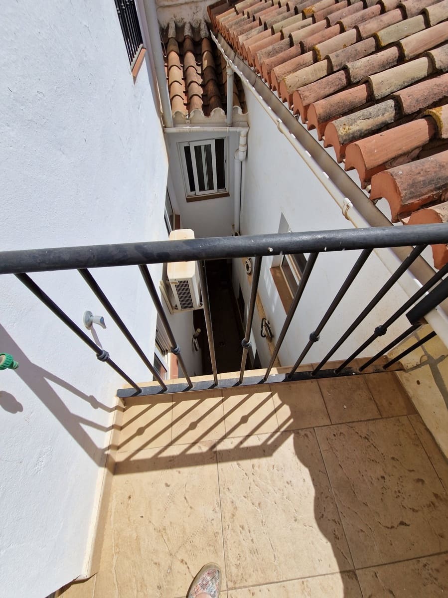 Casa de 5 habitaciones en Viñuela en venta - 229.000 € (Ref: 7657256)
