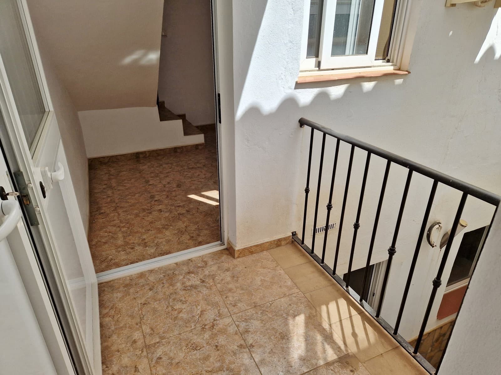 Casa de 5 habitaciones en Viñuela en venta - 229.000 € (Ref: 7657256)