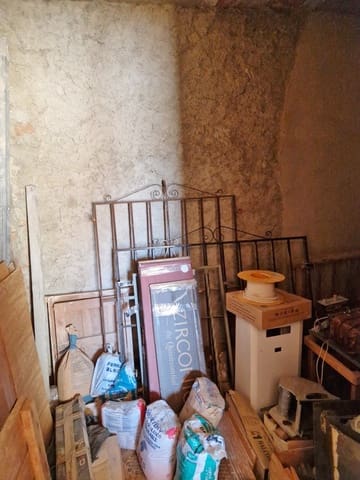 3 makuuhuone Omakotitalo myytävänä paikassa Cútar mukana 
autotalli - 46 000 € (Ref: 7721781)