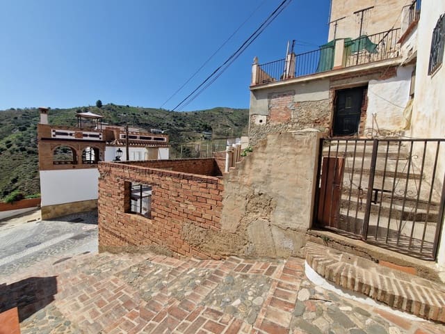 3 makuuhuone Omakotitalo myytävänä paikassa Cútar mukana 
autotalli - 46 000 € (Ref: 7721781)