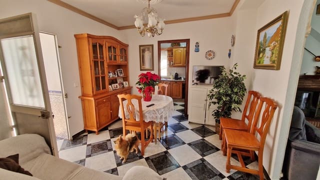 6 makuuhuone Omakotitalo myytävänä paikassa Pasada de Granadillo, Canillas de Aceituno mukana 
autotalli - 137 000 € (Ref: 7992827)