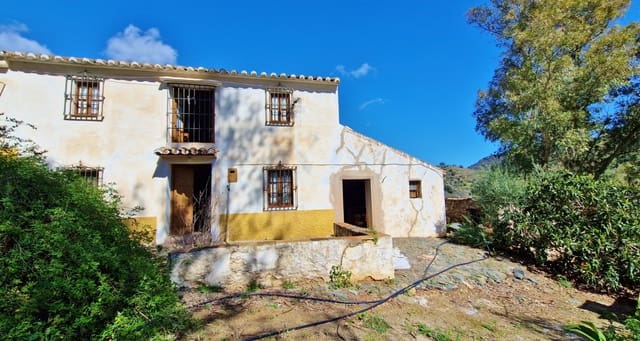 5 sovrum Lägenhet till salu i Comares - 259 000 € (Ref: 8159275)