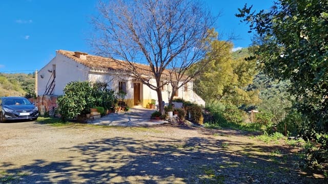 5 sovrum Lägenhet till salu i Comares - 259 000 € (Ref: 8159275)