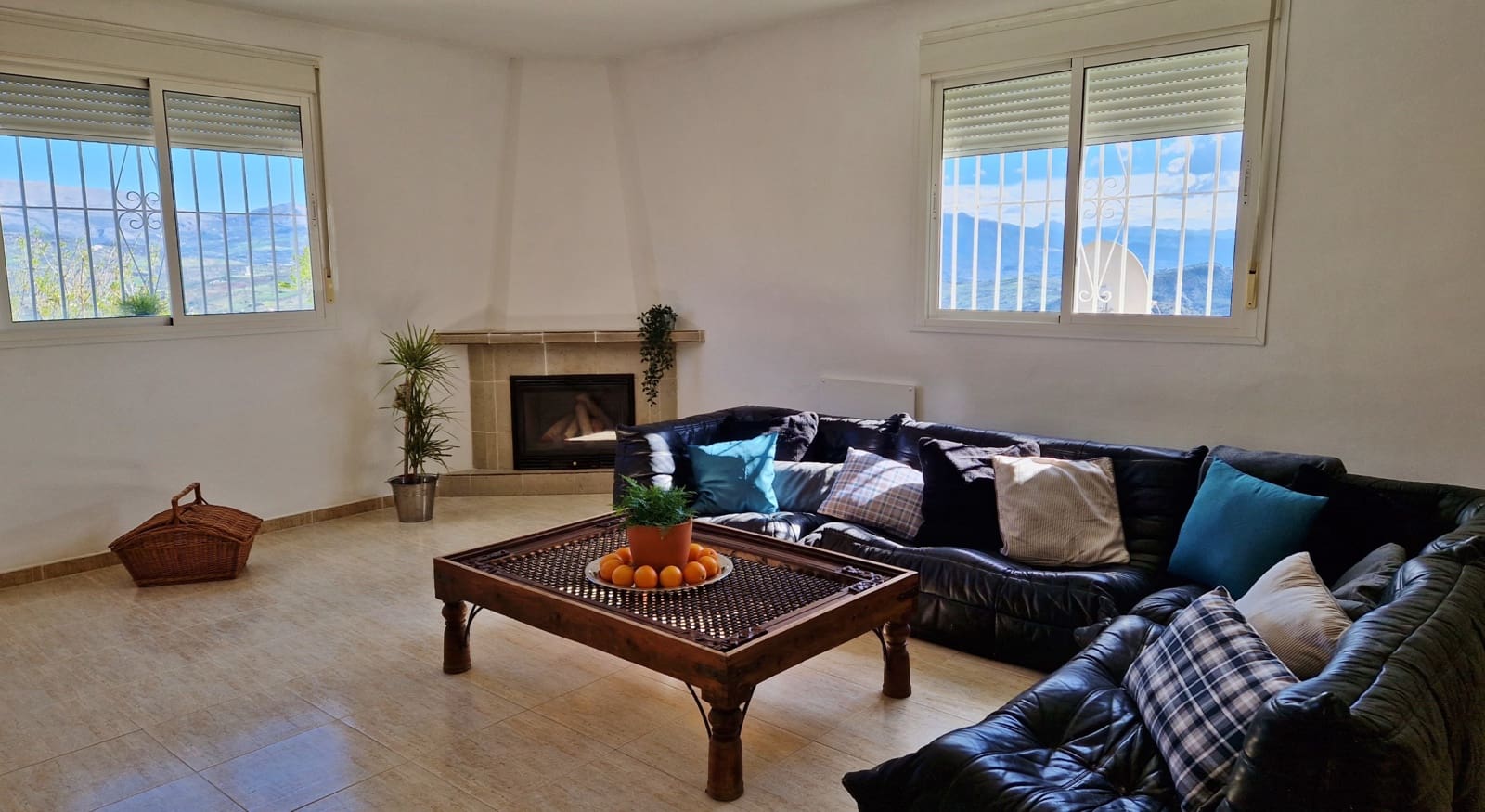 4 soveværelse Finca/Landehus til salg i Colmenar - € 299.995 (Ref: 8159276)