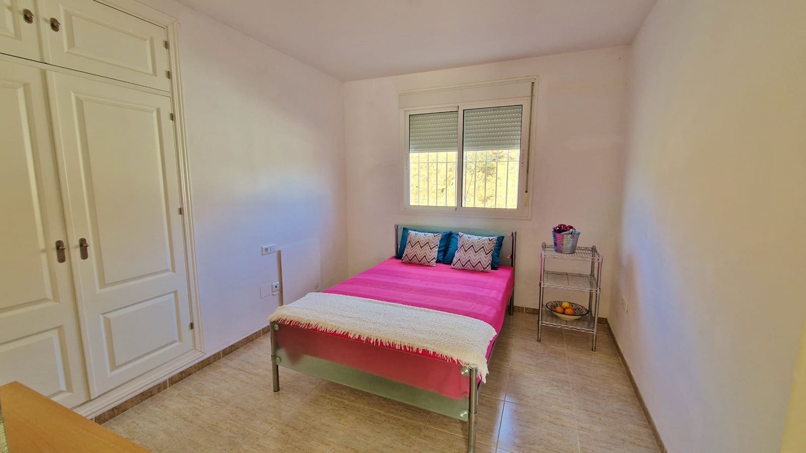 4 soveværelse Finca/Landehus til salg i Colmenar - € 299.995 (Ref: 8159276)