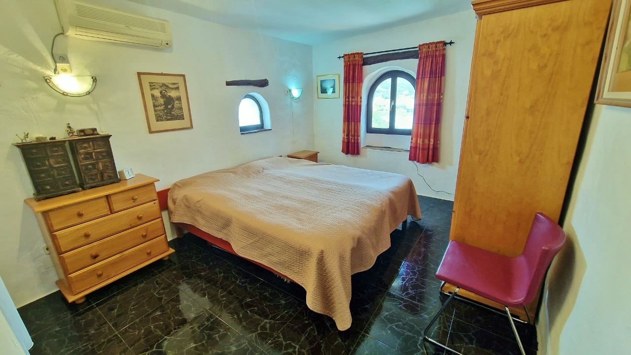 4 sypialnia Finka/Dom wiejski na sprzedaż w Triana - 280 000 € (Ref: 8251674)