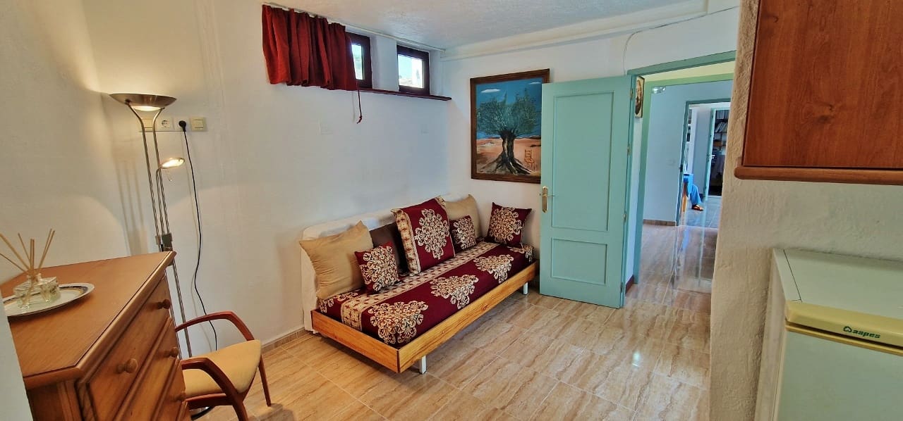 4 sypialnia Finka/Dom wiejski na sprzedaż w Triana - 280 000 € (Ref: 8251674)