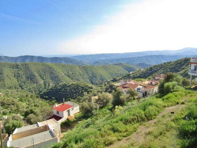 Mark till salu i Canillas de Aceituno - 100 000 € (Ref: 8339126)