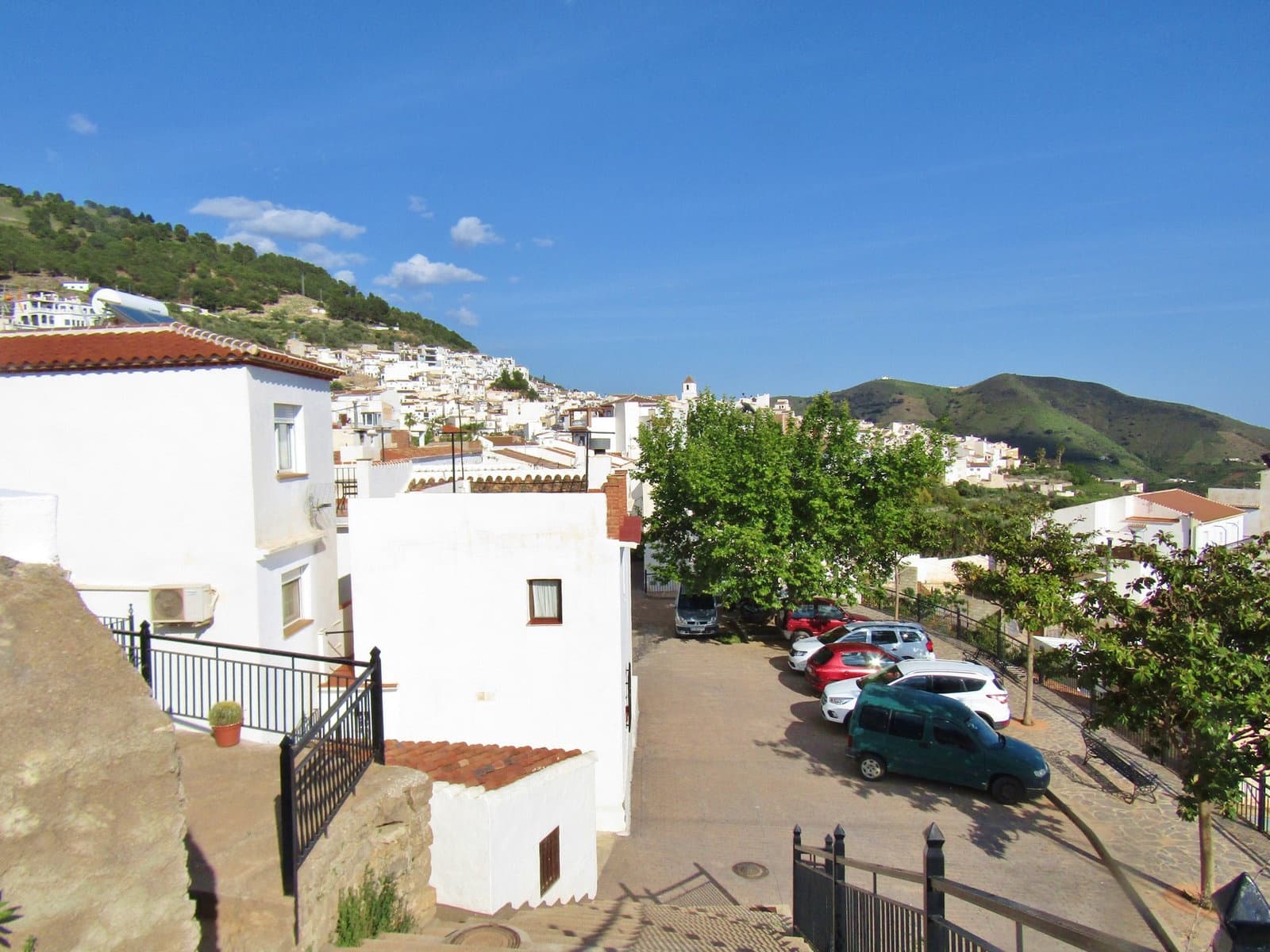 Grunde uden byggetilladelser til salg i Canillas de Aceituno - € 100.000 (Ref: 8339126)