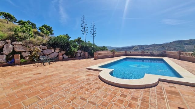 5 sovrum Finca/Hus på landet till salu i Trapiche, Vélez-Málaga med pool garage - 695 000 € (Ref: 8372323)