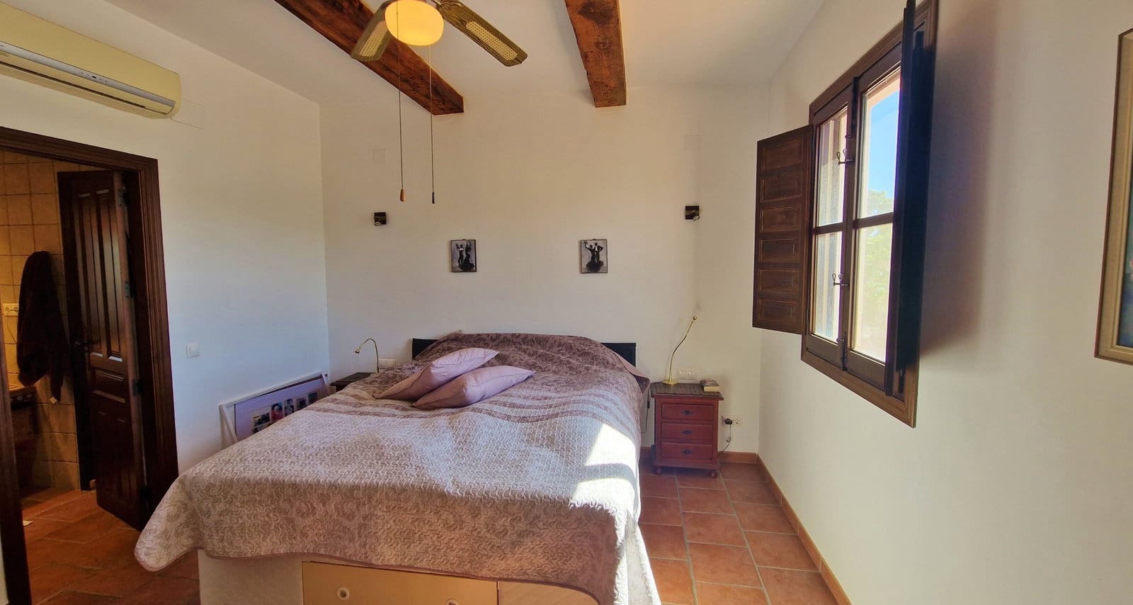 5 sovrum Finca/Hus på landet till salu i Velez-Malaga med pool garage - 695 000 € (Ref: 8372323)