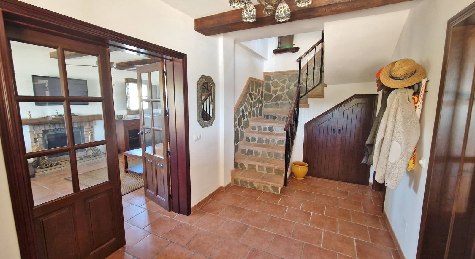 5 sovrum Finca/Hus på landet till salu i Velez-Malaga med pool garage - 695 000 € (Ref: 8372323)