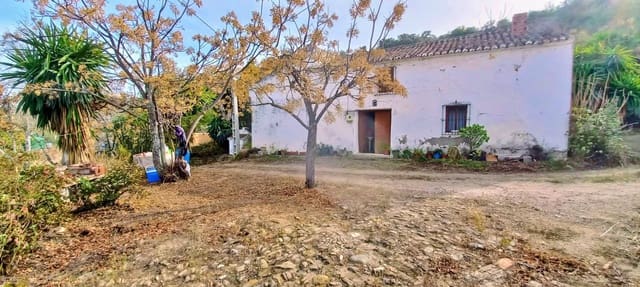 4 sovrum Finca/Hus på landet till salu i Comares - 36 000 € (Ref: 8402504)