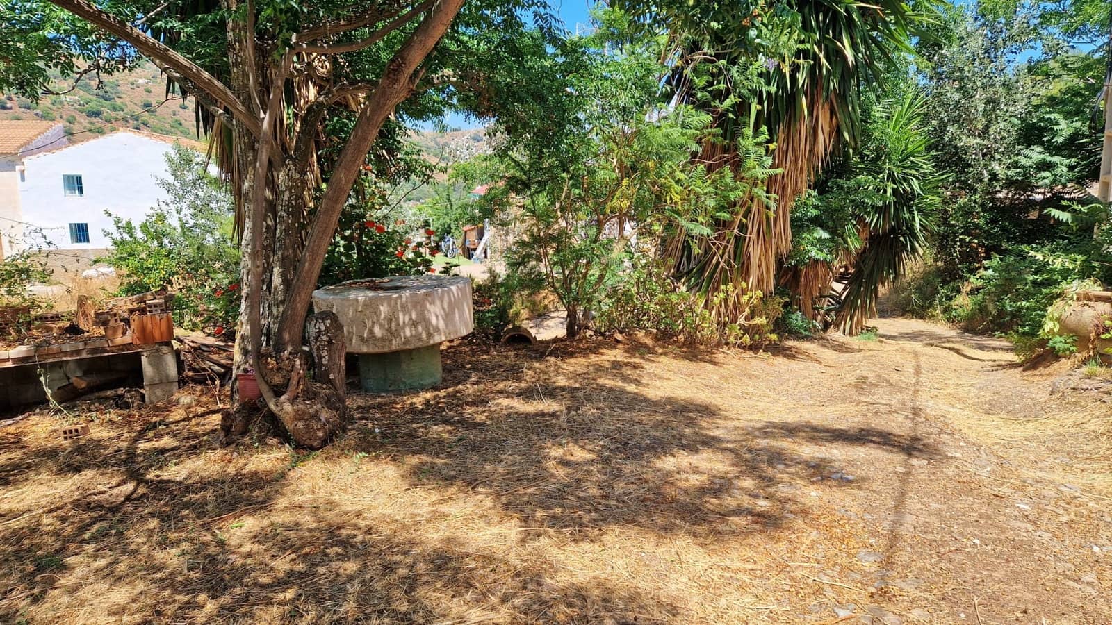 4 sypialnia Finka/Dom wiejski na sprzedaż w Comares - 36 000 € (Ref: 8402504)