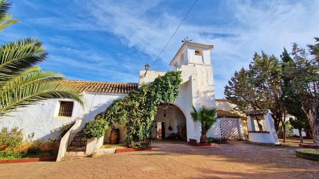 8 quarto Quinta/Casa Rural para venda em Humilladero - 750 000 € (Ref: 8481524)