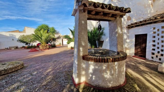 8 quarto Quinta/Casa Rural para venda em Humilladero - 750 000 € (Ref: 8481524)