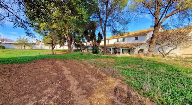 8 quarto Quinta/Casa Rural para venda em Humilladero - 750 000 € (Ref: 8481524)