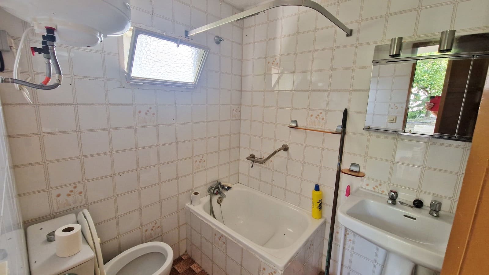 2 bedroom Finca/Country House for sale in Vinuela - € 210,000 (Ref: 8558880)