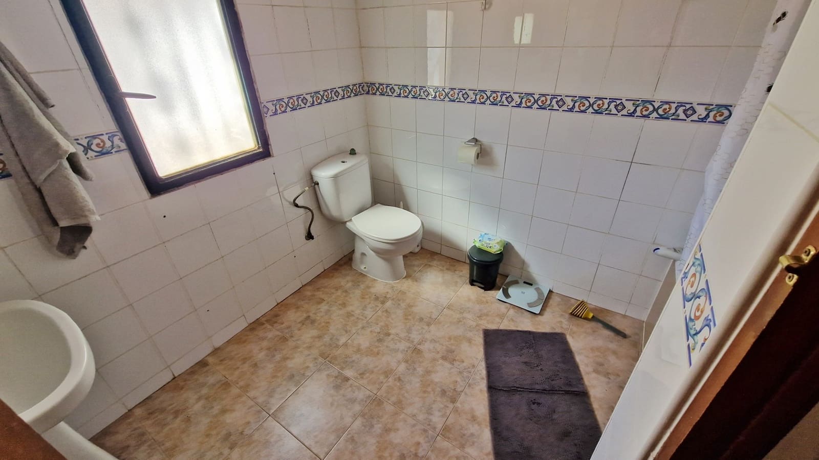 4 soveværelse Byhus til salg i Comares - € 550.000 (Ref: 8600623)