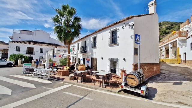 4 soverom Hus til salgs i Comares - € 485 000 (Ref: 8600623)