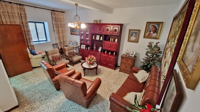 7 soverom Hus til salgs i Canillas de Aceituno - € 185 000 (Ref: 8628561)