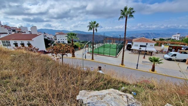 Mark till salu i Canillas de Aceituno - 100 000 € (Ref: 8658014)