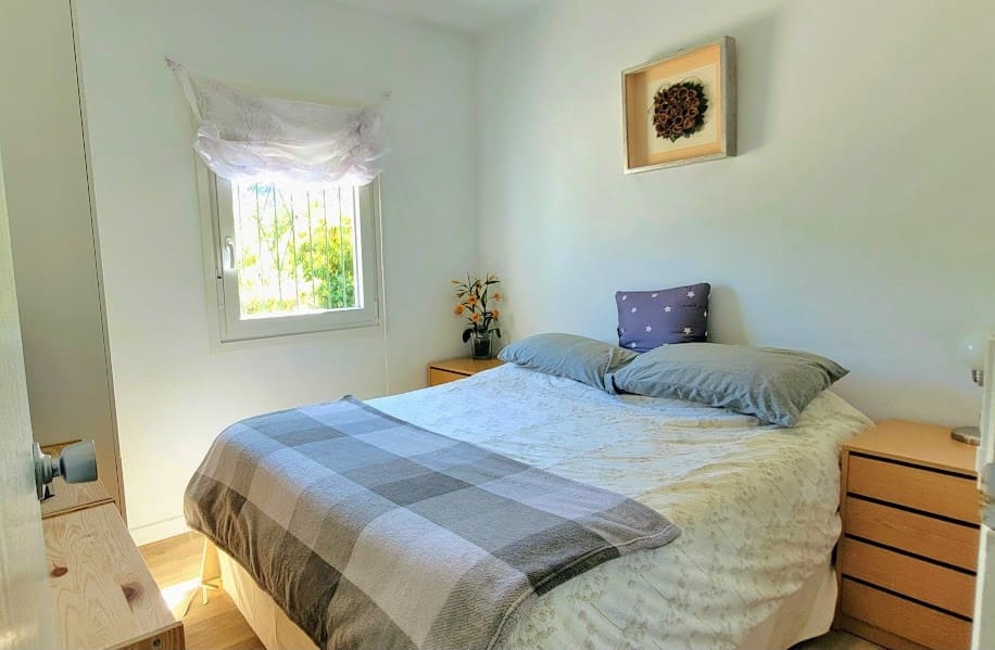 2 soveværelse Finca/Landehus til salg i Coin med garage - € 329.000 (Ref: 8669156)