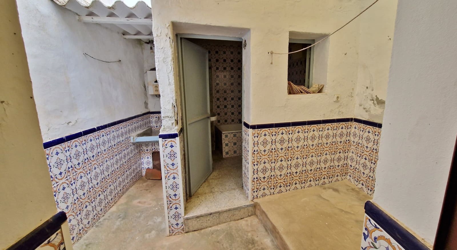 Casa de 3 habitaciones en Canillas de Aceituno en venta - 76.000 € (Ref: 8675247)