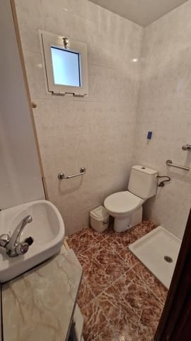 3 bedroom Townhouse for sale in Canillas de Aceituno - € 86,000 (Ref: 8675248)