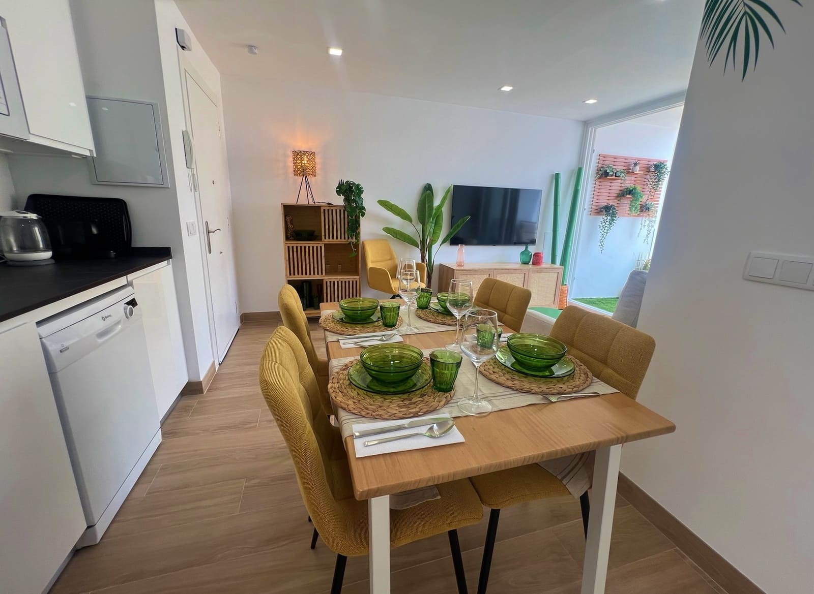 2 quarto Apartamento para arrendar em Torre del Mar - 1 090 € (Ref: 8683779)