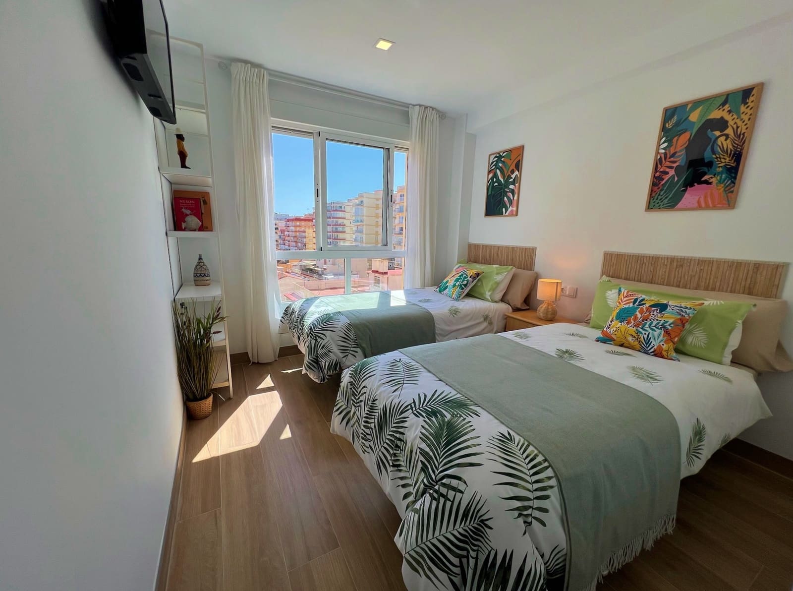 2 quarto Apartamento para arrendar em Torre del Mar - 1 090 € (Ref: 8683779)