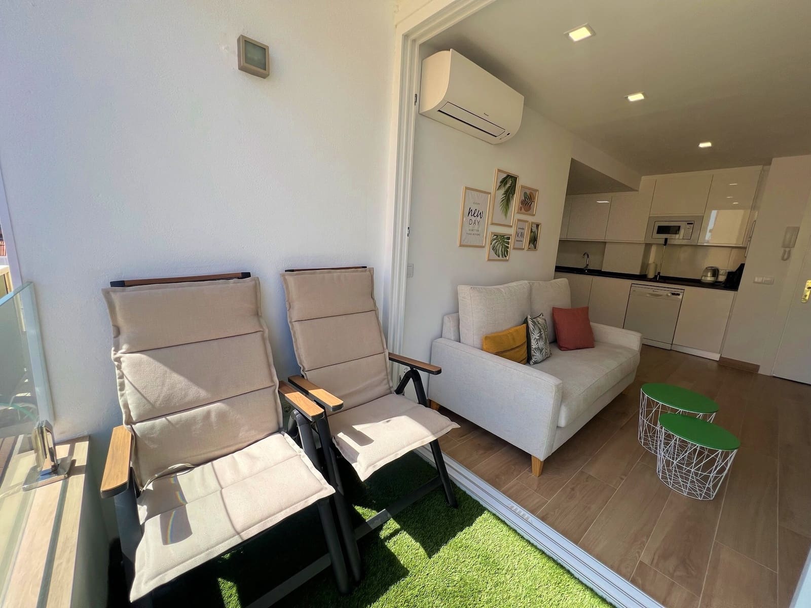 2 quarto Apartamento para arrendar em Torre del Mar - 1 090 € (Ref: 8683779)