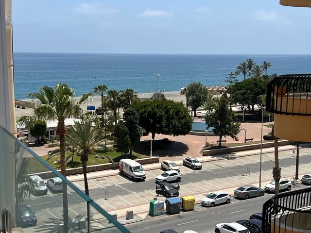 2 bedroom Apartment for rent in Torre del Mar, Vélez-Málaga - € 1,090 (Ref: 8683779)