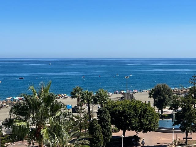 2 bedroom Apartment for rent in Torre del Mar, Vélez-Málaga - € 1,090 (Ref: 8683779)