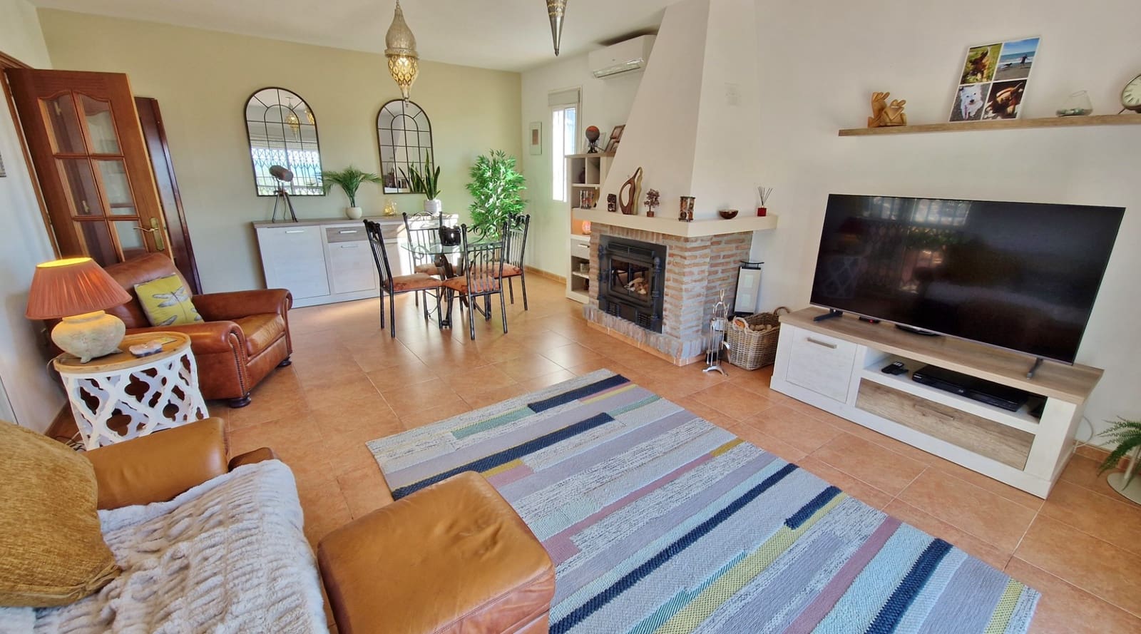 3 soveværelse Finca/Landehus til salg i Alcaucin med swimmingpool garage - € 374.950 (Ref: 8828212)