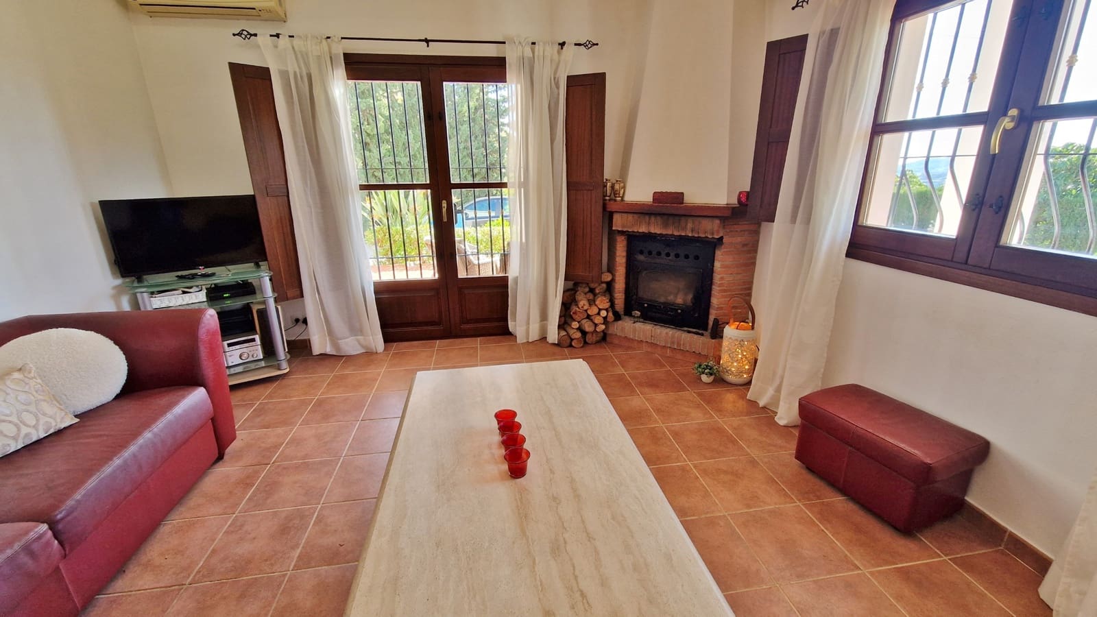 3 soveværelse Finca/Landehus til salg i Benamargosa - € 350.000 (Ref: 8828213)