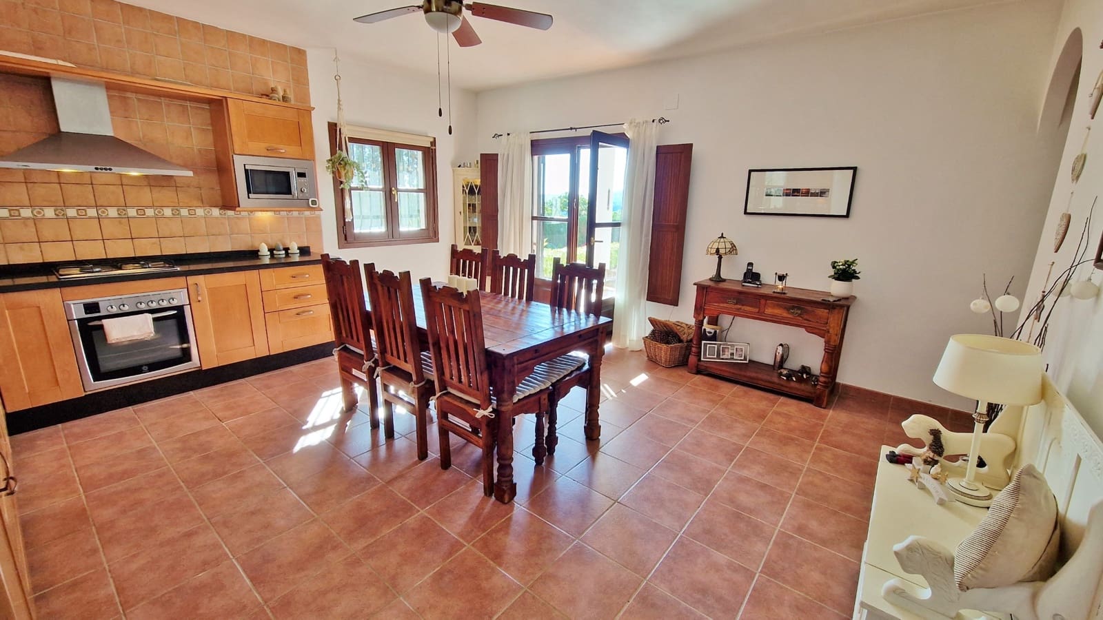 3 soveværelse Finca/Landehus til salg i Benamargosa - € 350.000 (Ref: 8828213)