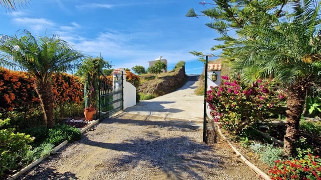 3 soveværelse Finca/Landehus til salg i Benamargosa - € 350.000 (Ref: 8828213)