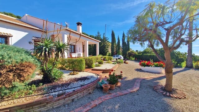 3 soveværelse Finca/Landehus til salg i Benamargosa - € 350.000 (Ref: 8828213)