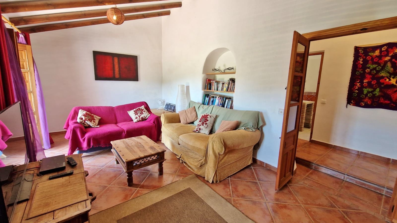 3 soveværelse Finca/Landehus til salg i Malaga by - € 375.000 (Ref: 9000400)