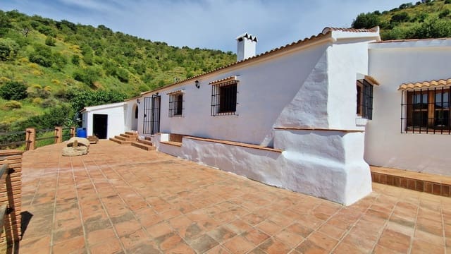 3 camera da letto Finca/Casa di Campagna in vendita in Olias, Malaga città - 375.000 € (Rif: 9000400)