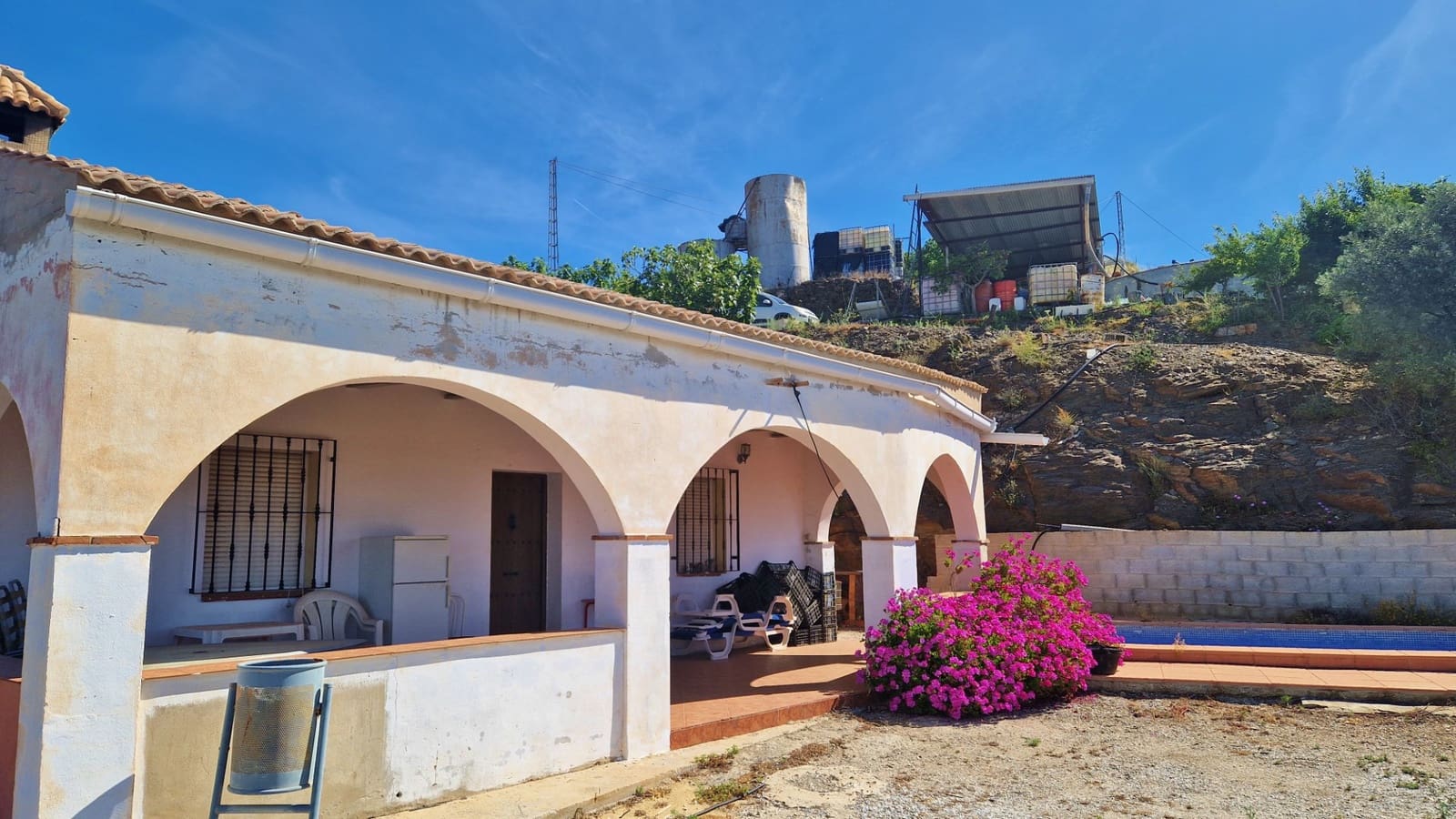 4 chambre Finca/Maison de Campagne à vendre à Velez-Malaga avec piscine - 310 000 € (Ref: 9013188)