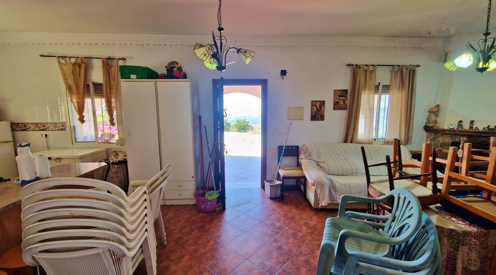 4 chambre Finca/Maison de Campagne à vendre à Velez-Malaga avec piscine - 310 000 € (Ref: 9013188)