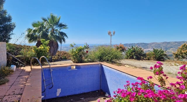 4 slaapkamer Finca/Landhuis te koop in Vélez-Málaga met zwembad - € 310.000 (Ref: 9013188)